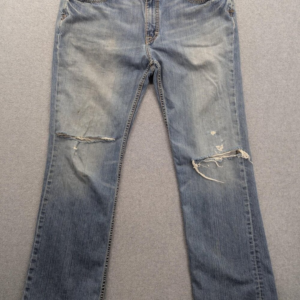 BKE Buckle Jeans Mens 34x34 Blue Light Wash Distressed BMX456 Straight Leg Denim